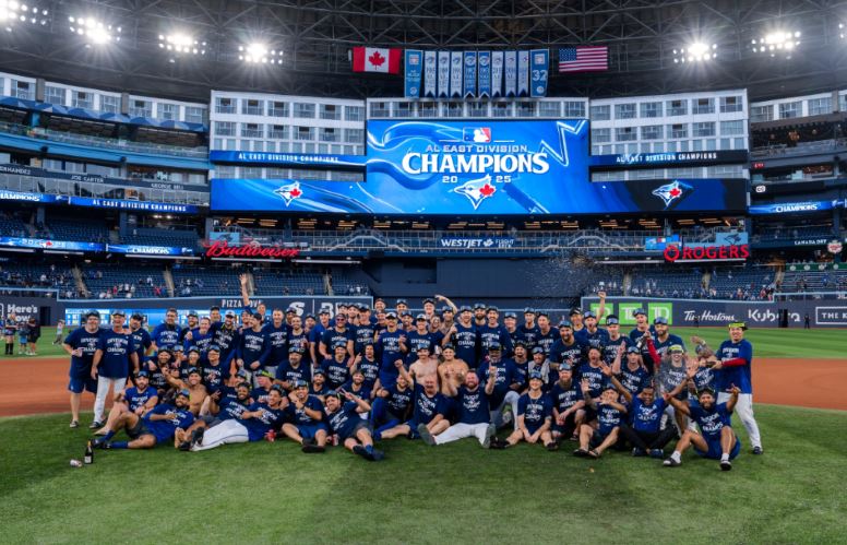 토론토 블루제이스 MLB 동부리그 우승…10년 한 풀어 - CKNNews 이미지